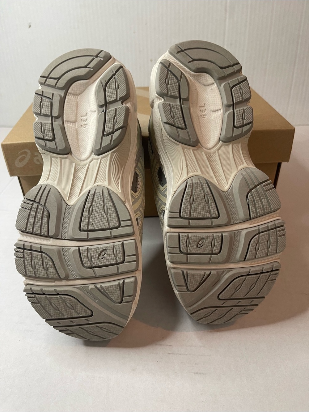Toddler ASICS - Picture 9 of 9